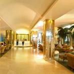 Lobby & Entrance Reina Isabel Hotel